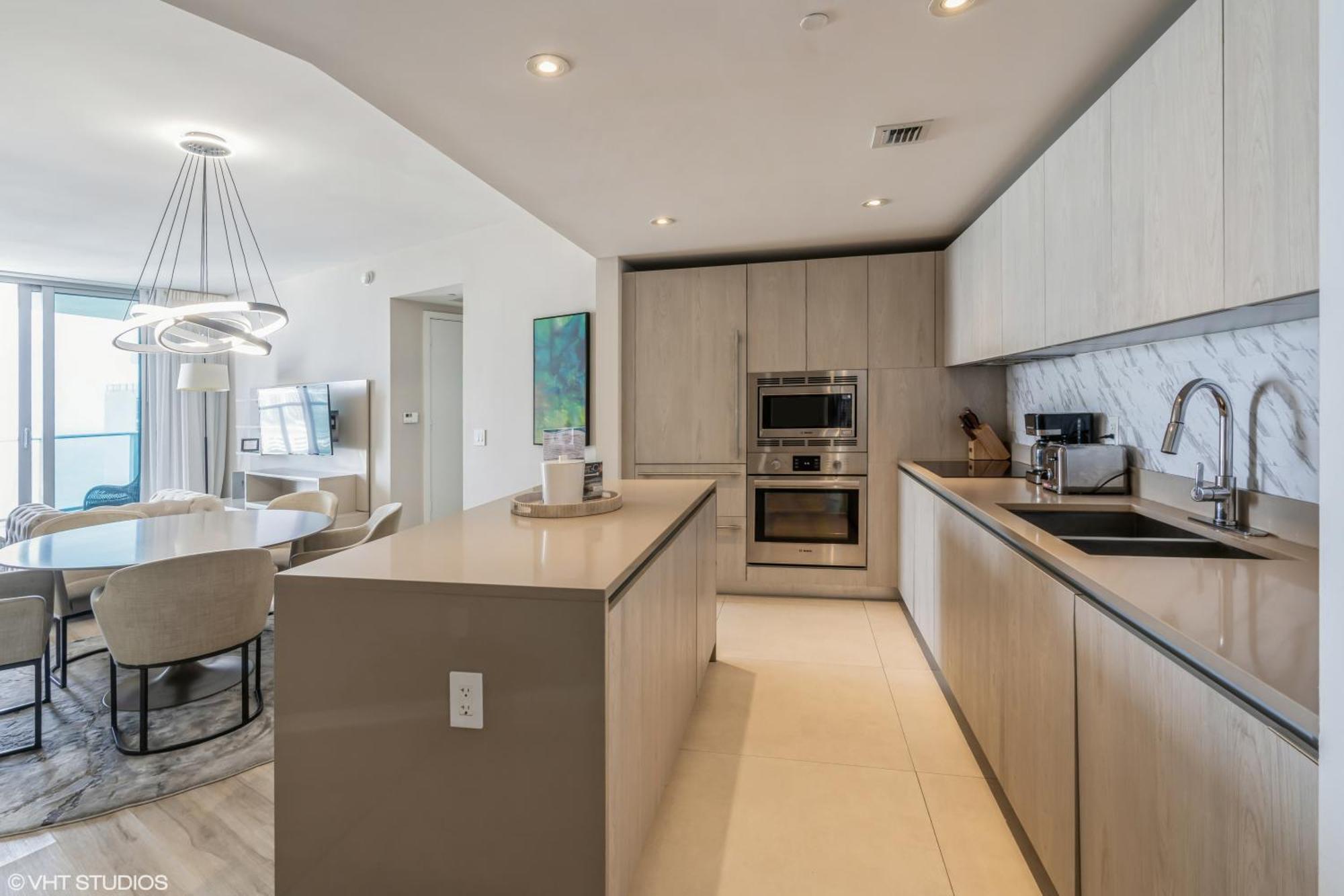 Lyfe Residence Building - Private Apts Over The Beach Холивуд Екстериор снимка