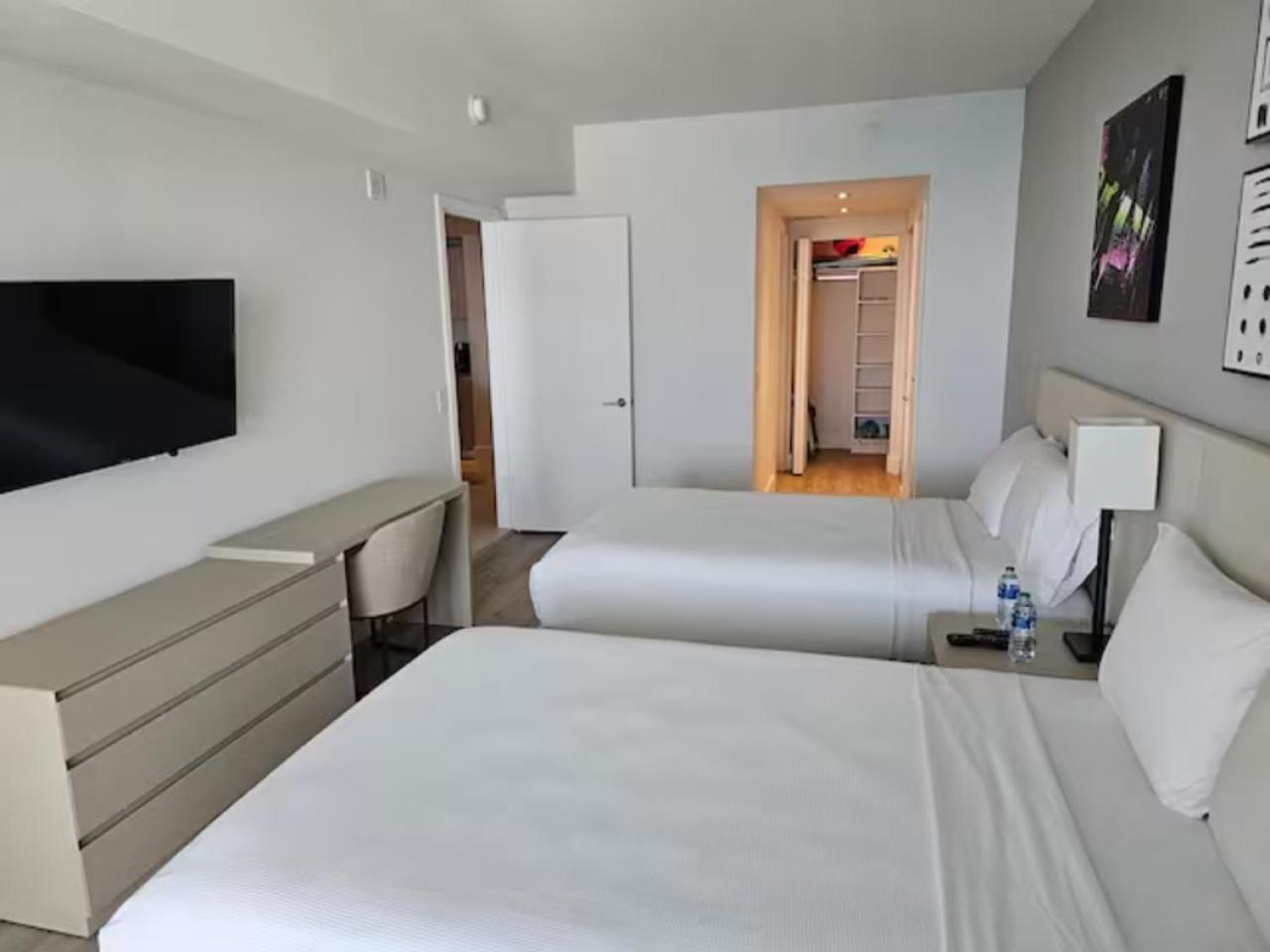 Lyfe Residence Building - Private Apts Over The Beach Холивуд Екстериор снимка